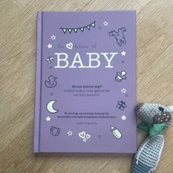 En Hilsen Til Baby Gæstebog Lilla