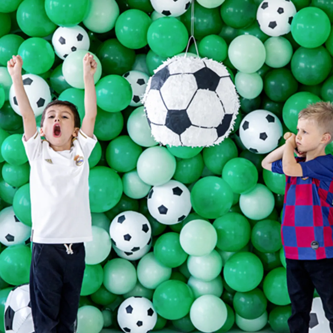 Fodbold Piñata