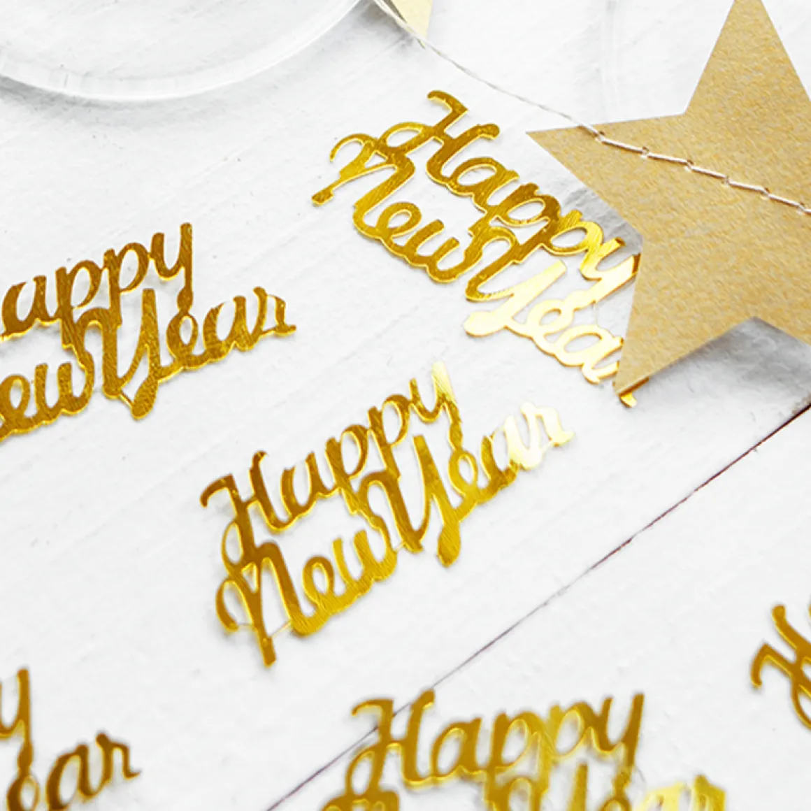 Happy New Year Konfetti Guld