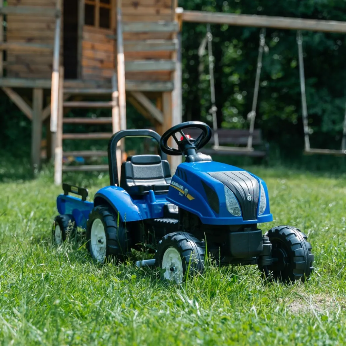 New Holland® Traktor Med Vogn Blå