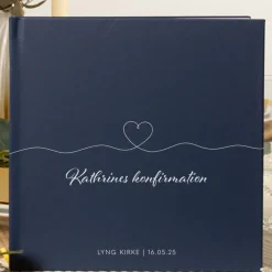 Personlig Konfirmationsgæstebog Heartline