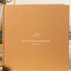 Personlig Konfirmationsgæstebog Botanical Touch