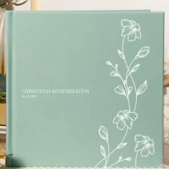 Personlig Konfirmationsgæstebog Petal Perfection