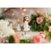 Pige Med Blomsterkrans Kagetopper Hvid