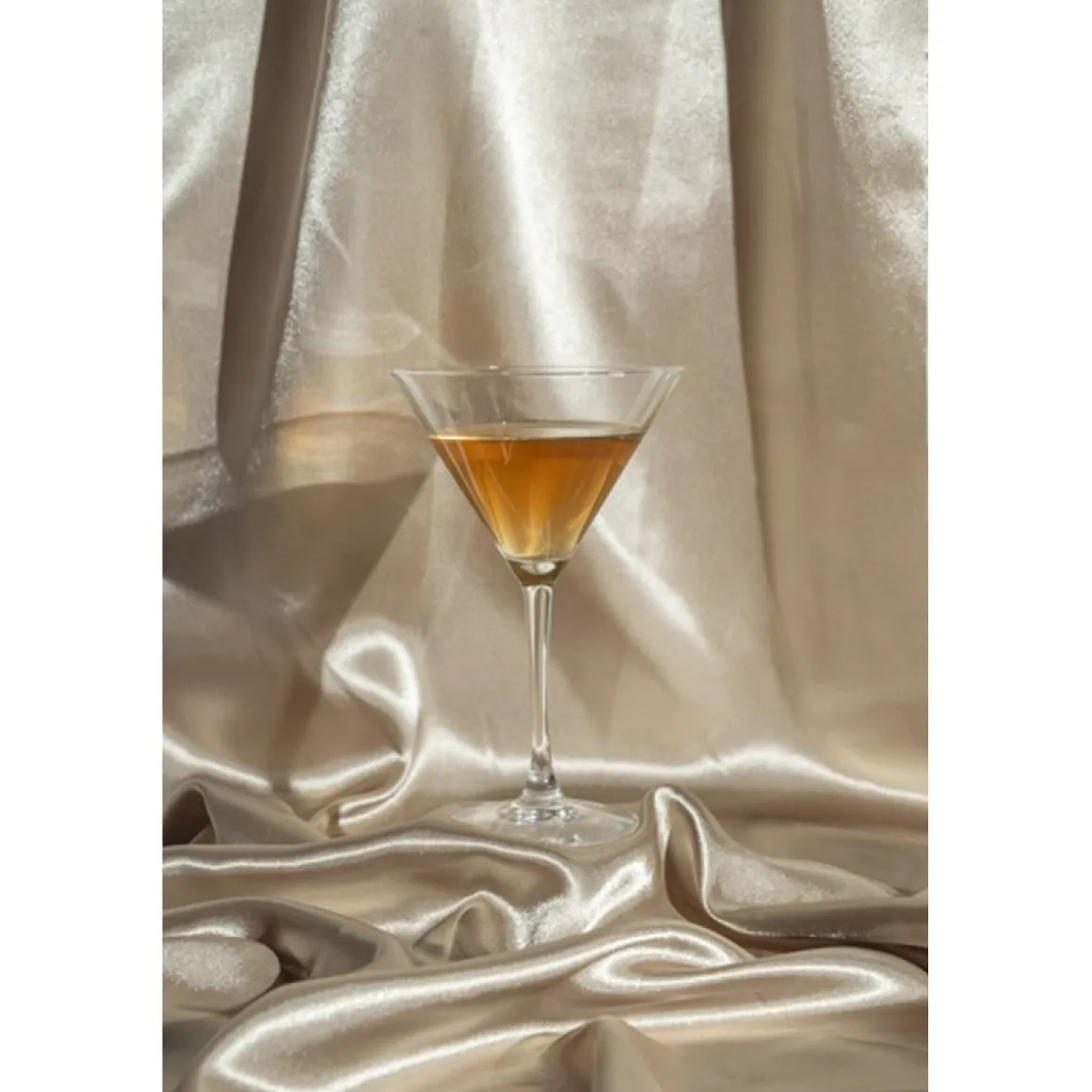 Satin Stof Bordløber Cold Gold