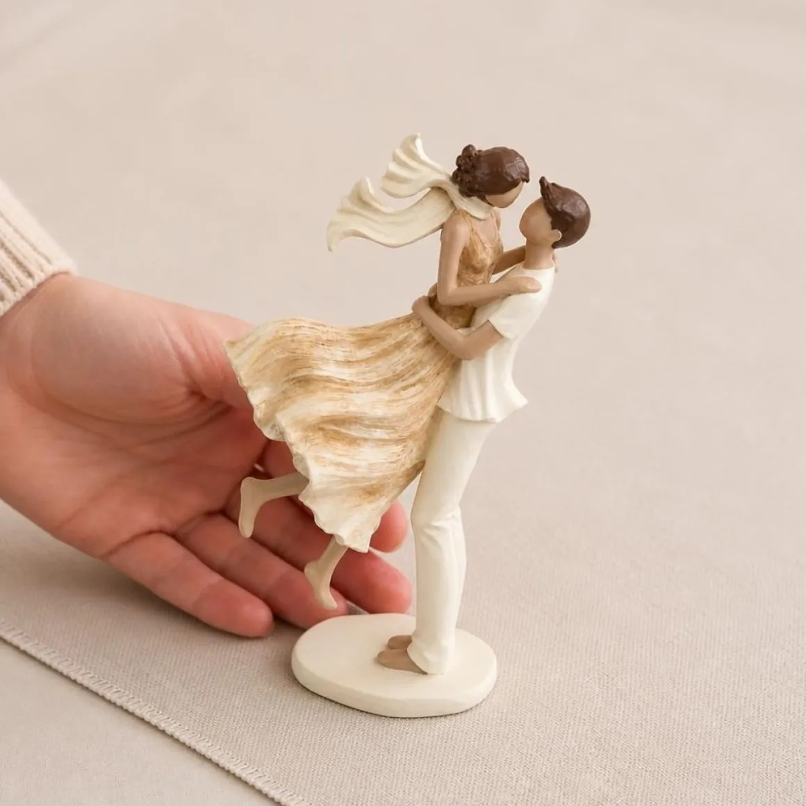 Stående Bryllupspar Figur